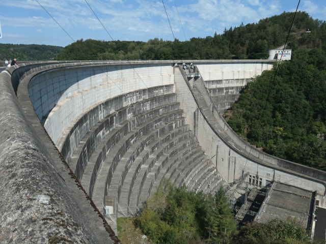 le barrage de Bort-les-Orgues