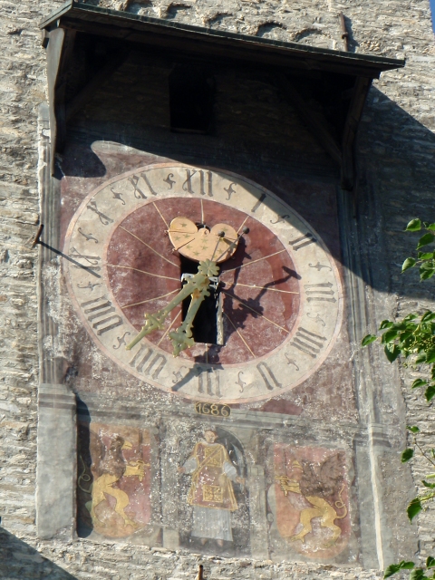 l'horloge du clocher de Leuk